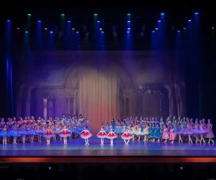 Professionelle Theater-Jahresauff&uuml;hrung