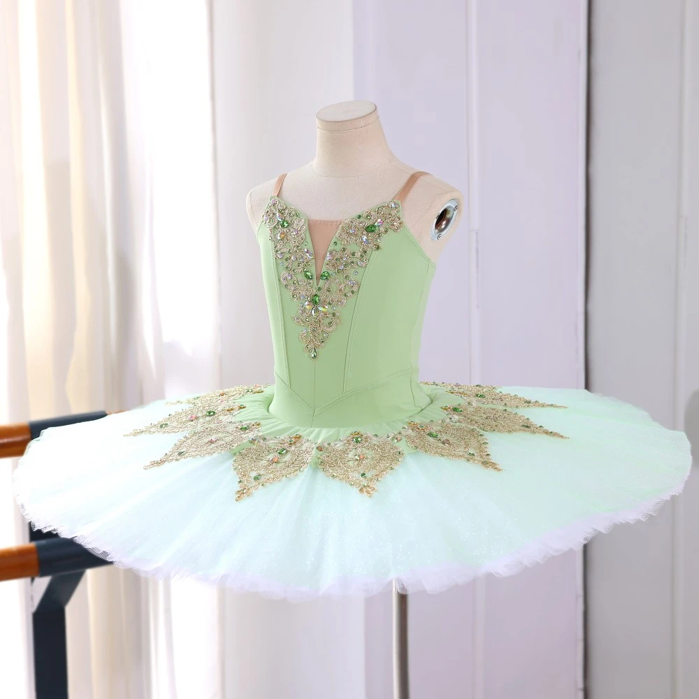 Handgefertigtes mintgr&uuml;nes Pfannkuchen-Ballett-Tutu | Ma&szlig;geschneidertes B&uuml;hnenkost&uuml;m mit goldener Sp