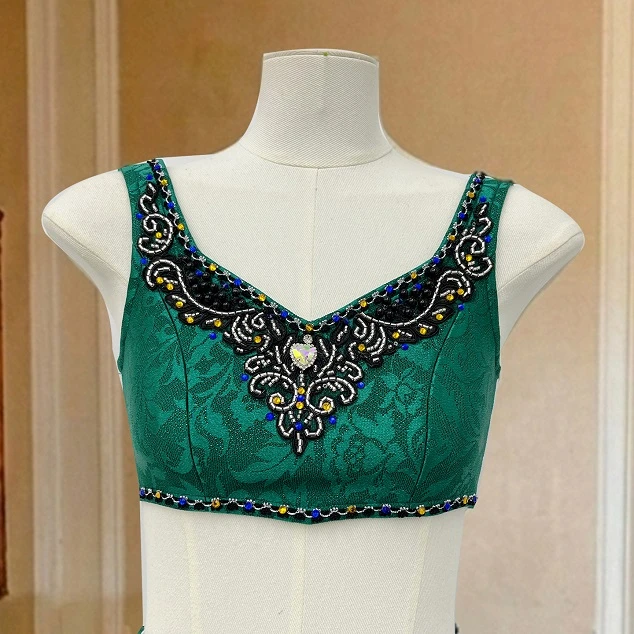 Gr&uuml;nes zweiteiliges Ballett-Outfit | R1312