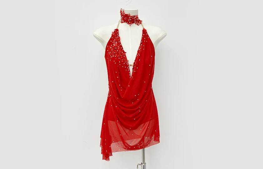 Rotes lyrisches Tanzkleid mit Neckholder | G0105