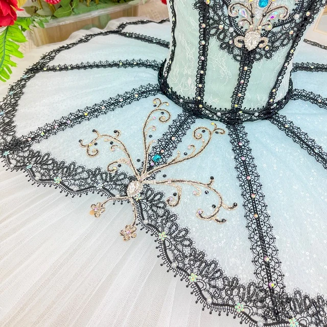 Hellblaues professionelles Pfannkuchen-Tutu | T1571