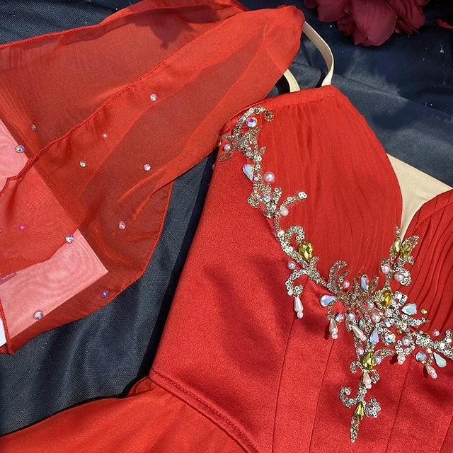 Rotes kurzes Ballettkleid &bdquo;The Talisman&ldquo; | R0697