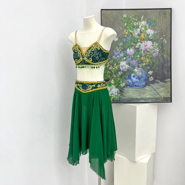 Green Two-Piece Oriental Belly Dance Costume Gold Lace Beaded Asymmetrical Chiffon Skirt Stage Perfo